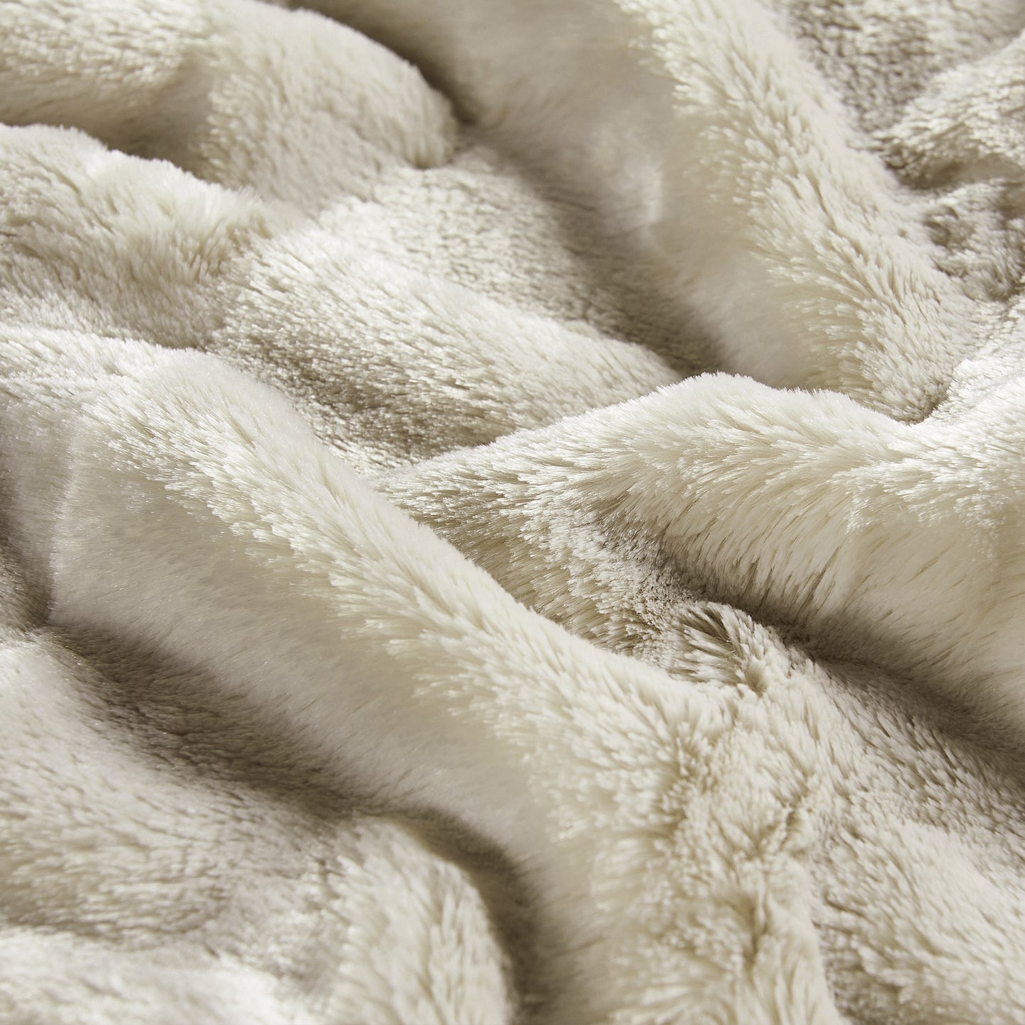 Plain Faux Fur Throw