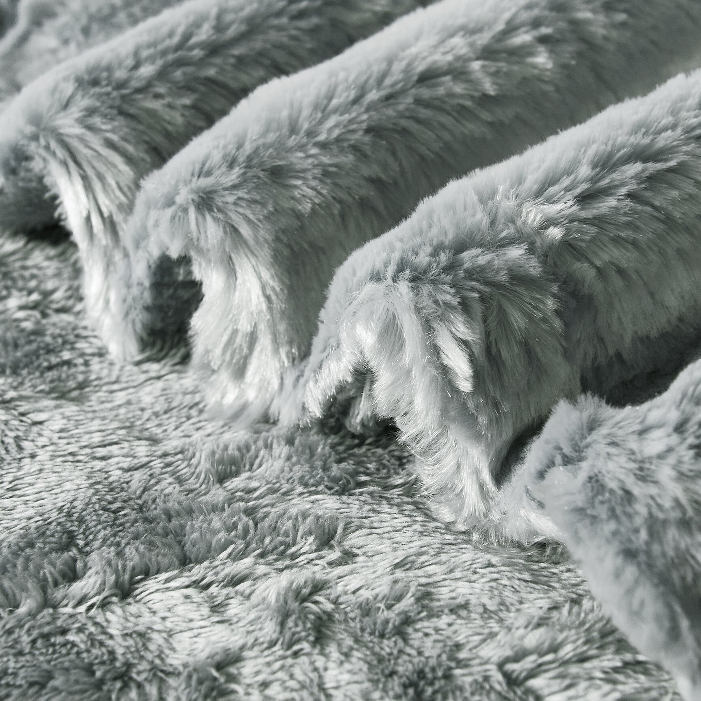 Plain Faux Fur Throw